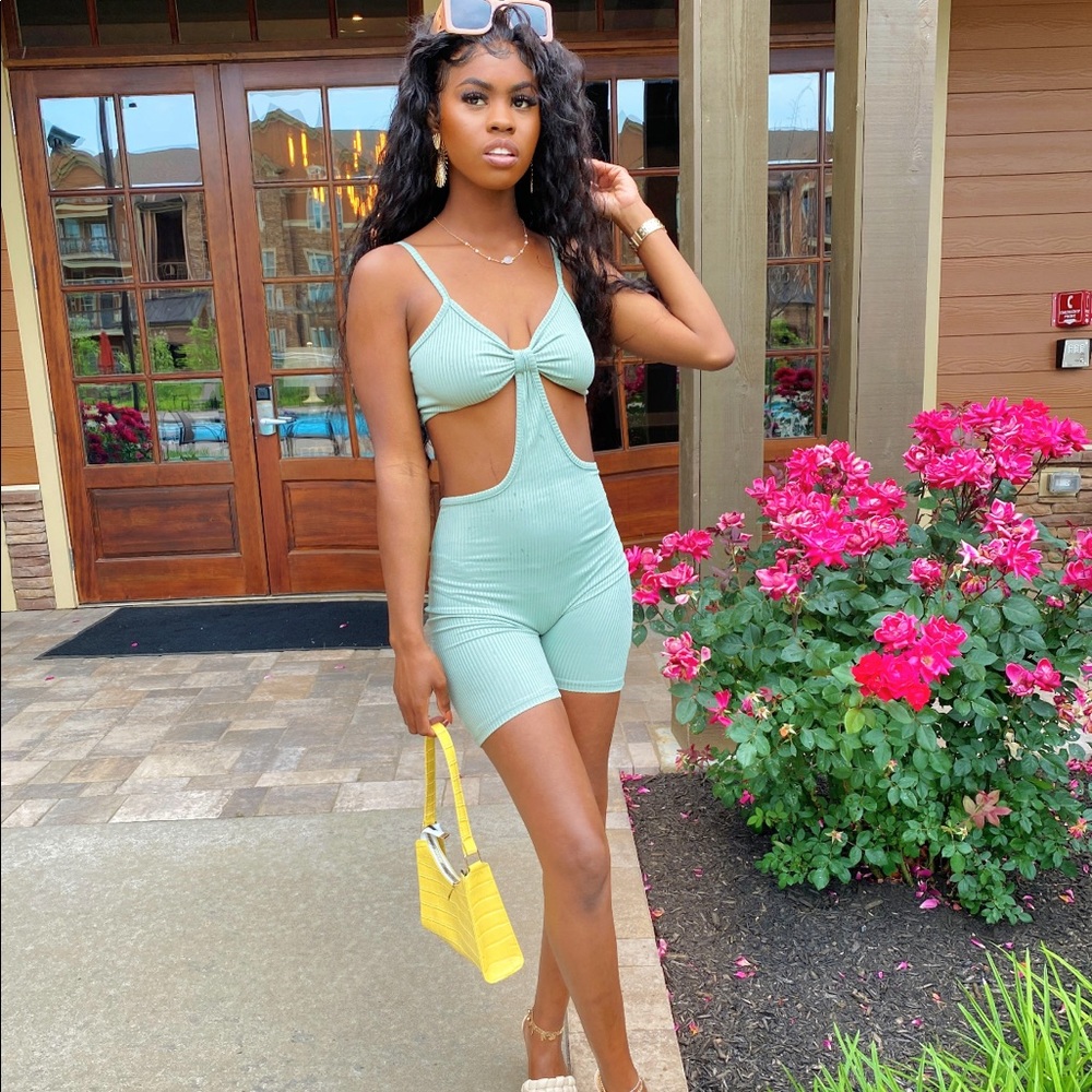 Cut out romper/jumpsuit
